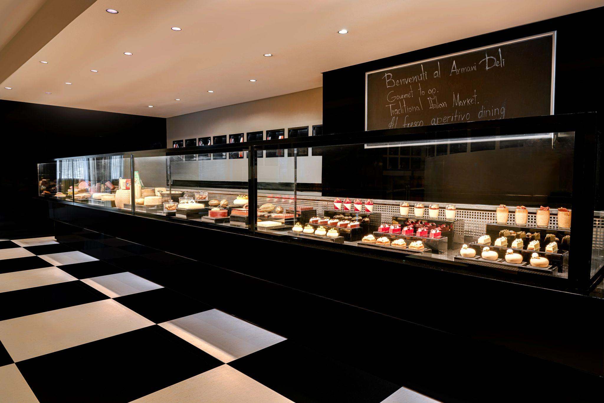 ARMANI HOTEL - DELI - Burj Khalifa