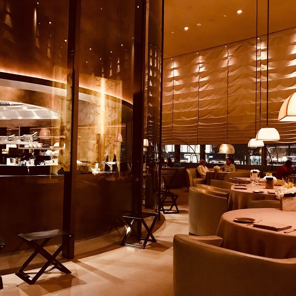 ARMANI HOTEL - RESTORANTE - Burj Khalifa